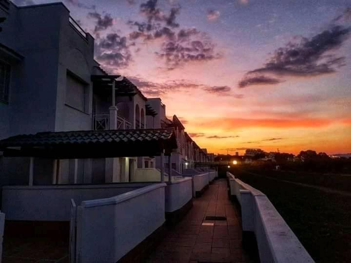 Hotel Palomares Beach Bagian luar foto